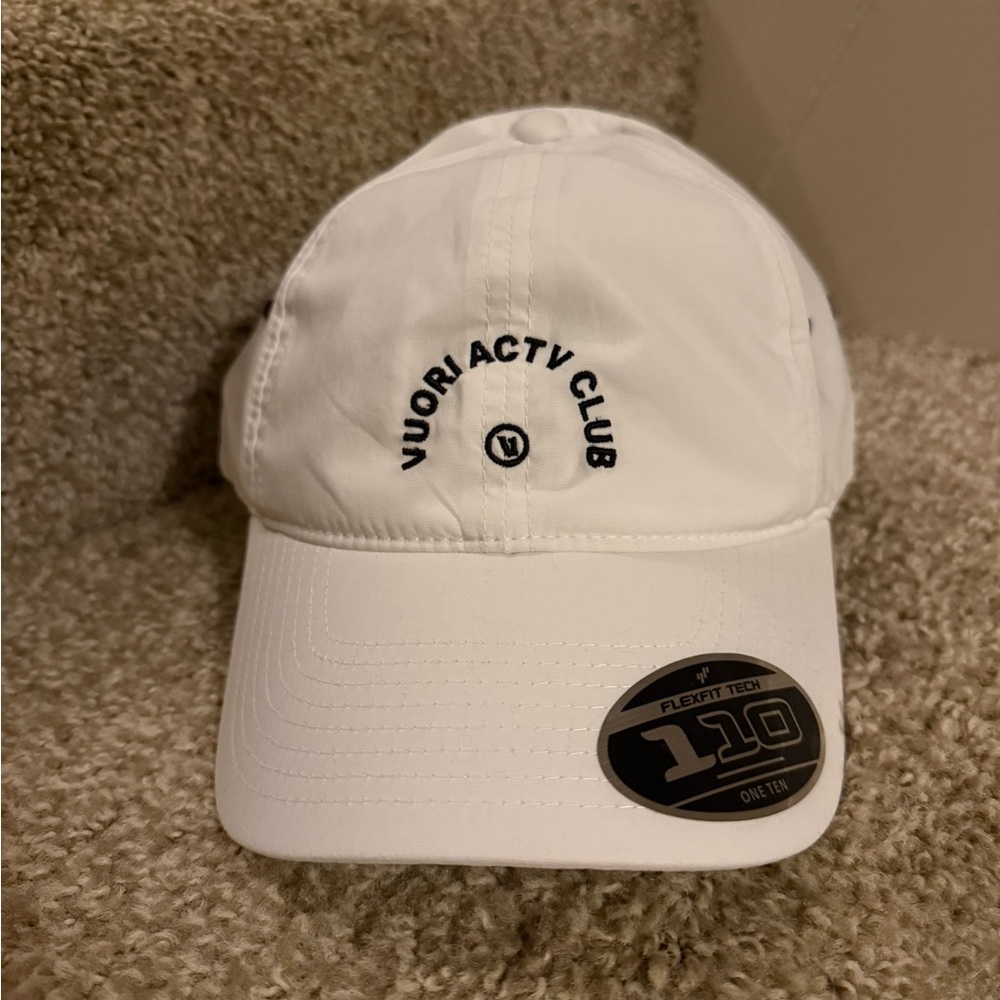 Vuori White ACTV Club Cap